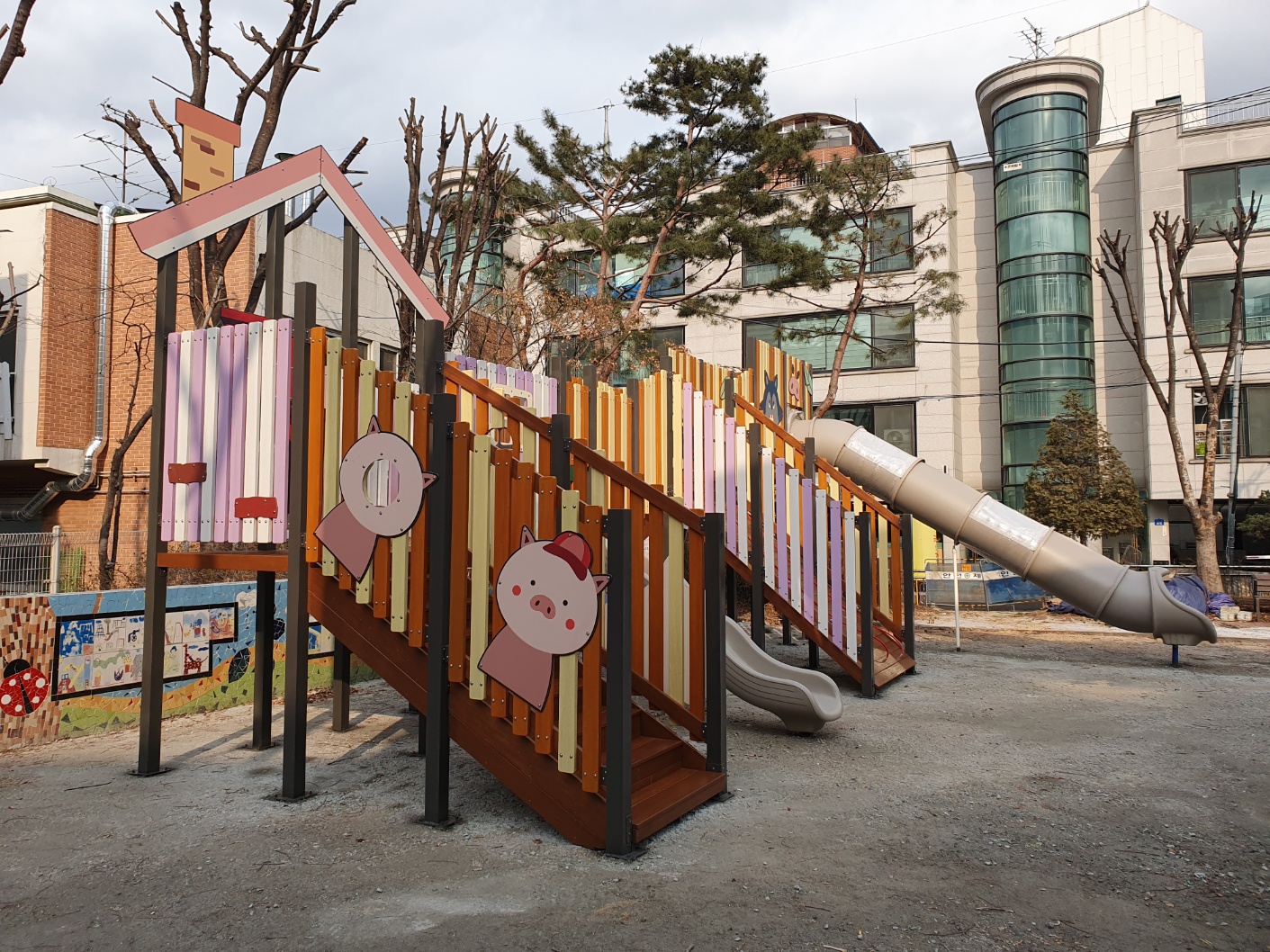 2000769928_5YSPCVjK_e93f16a0225cf0fff25ae596ec7f7c7729dd15f9.jpg 이미지크게보기